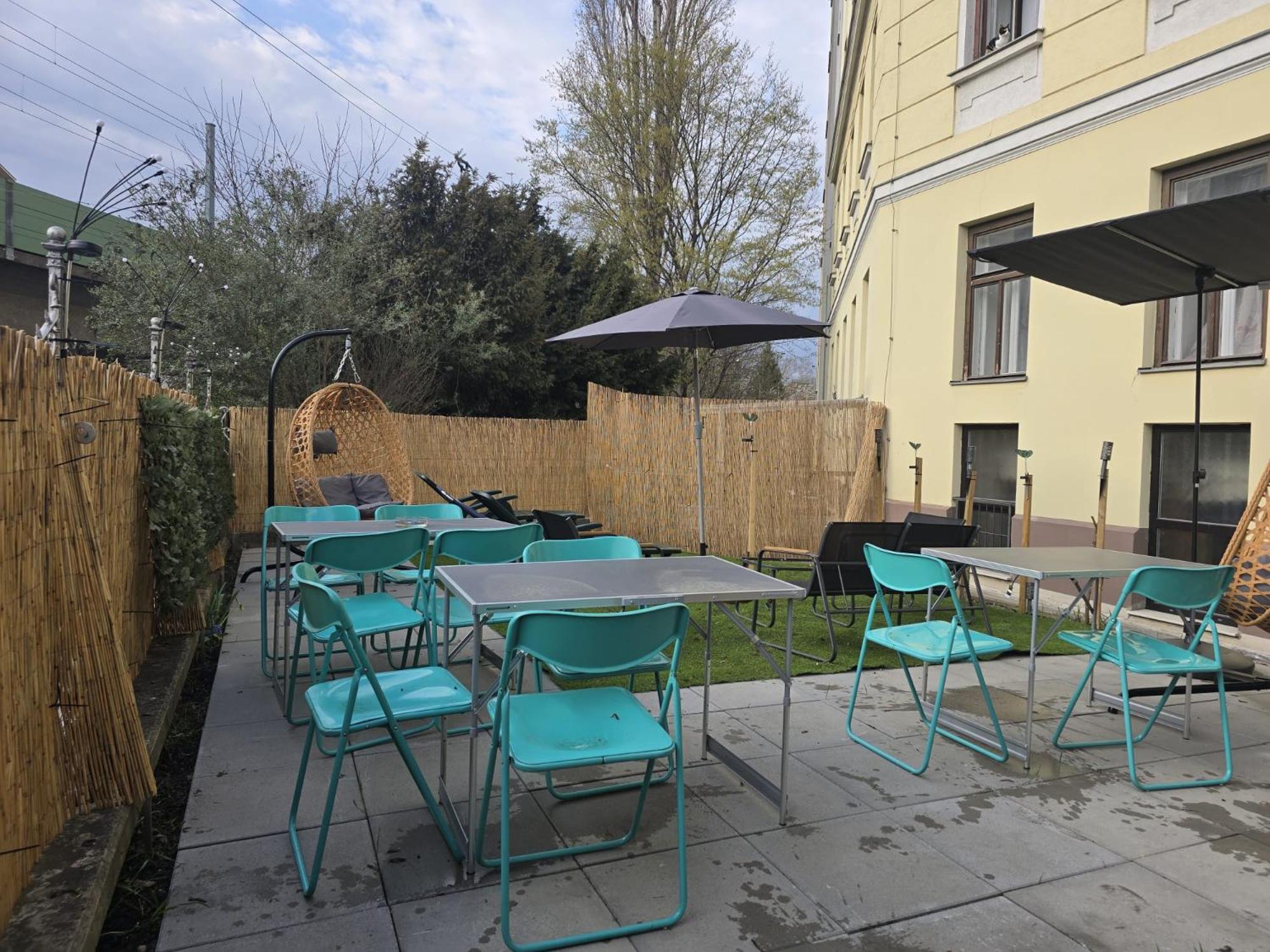 Spacious 2br Near Millennium & Danube Wien